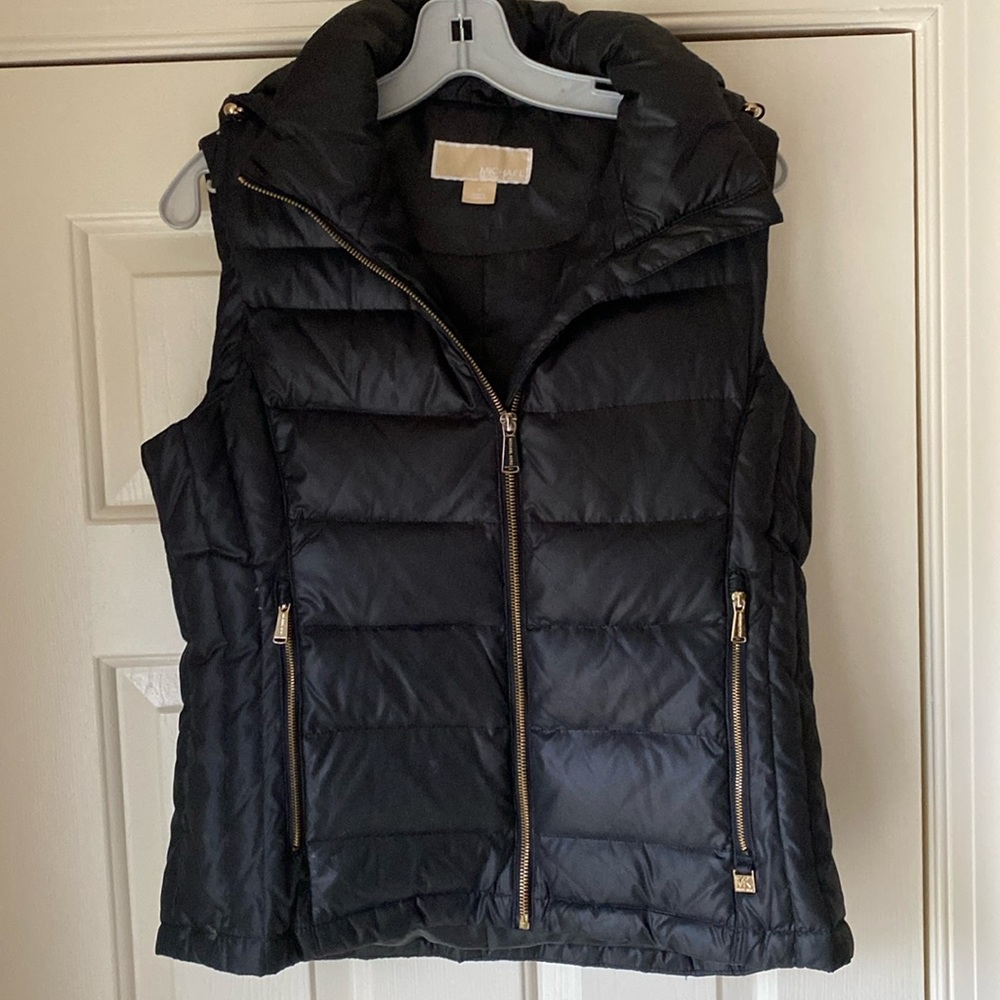 Michael Kors black quilted vest with detachable hood! NWOT